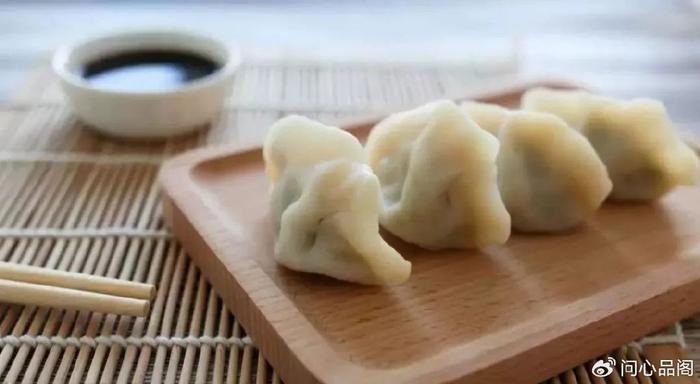 俗话说“入伏吃3宝，苦夏无烦恼”，入伏了，提醒中老年别忘吃这3宝！-入伏吃的应该注意什么