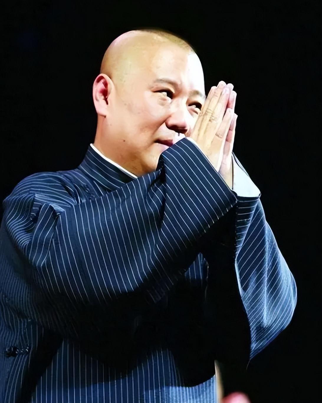 马志明开心庆80岁大寿！郭德纲现身送祝福，刘威坐侧位，其乐融融-马志明相声实力对比郭德纲