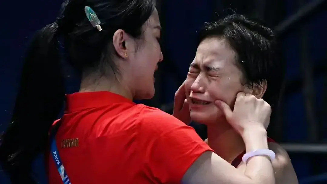 泪崩！全红婵真情吐露：压力太大的时候很想哭，每天在数着日子过-全红婵的问题很严重