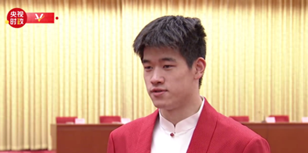 笑喷!潘展乐被问接下来目标:先把你们记者应付过去 我再好好放松-潘展鸿律师事务所