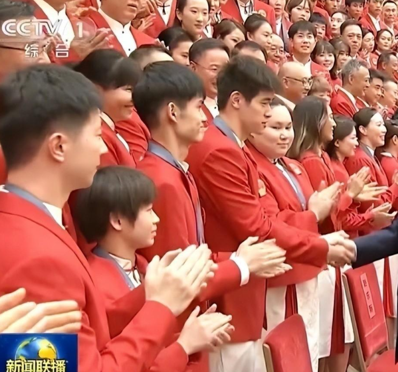 笑喷!潘展乐被问接下来目标:先把你们记者应付过去 我再好好放松-潘展鸿律师事务所