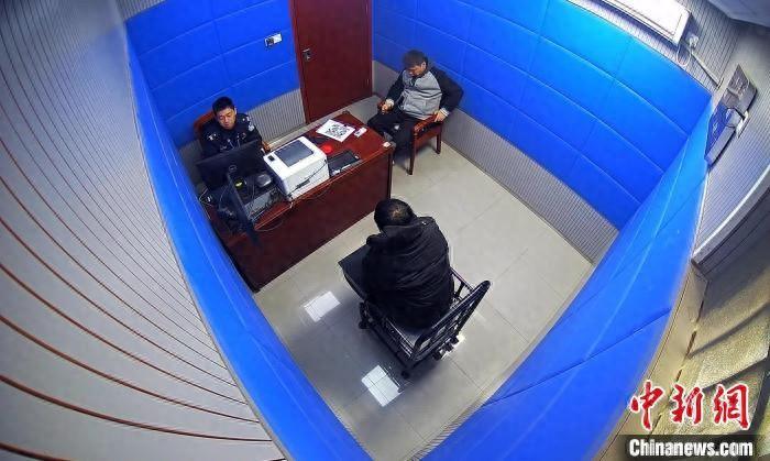 男子偷6件快递作为“情人节”礼物送女友被抓-偷快递的人找到了怎么处理