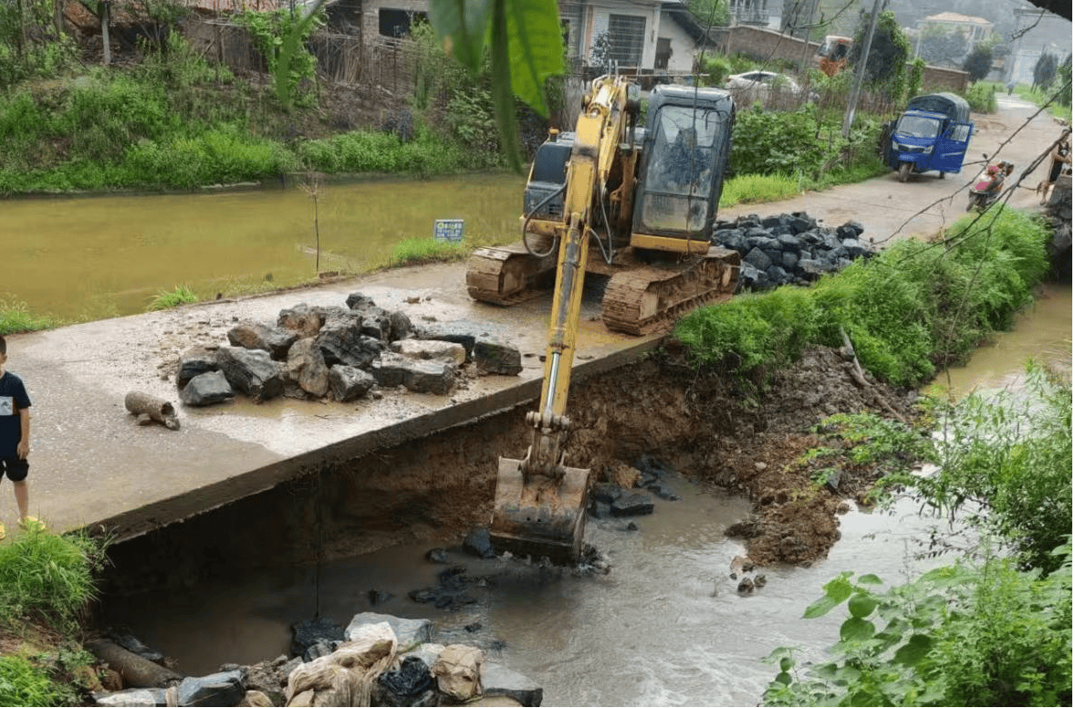 湖南双峰灾后重建引发爱心潮-湖南双峰属于哪个市管辖