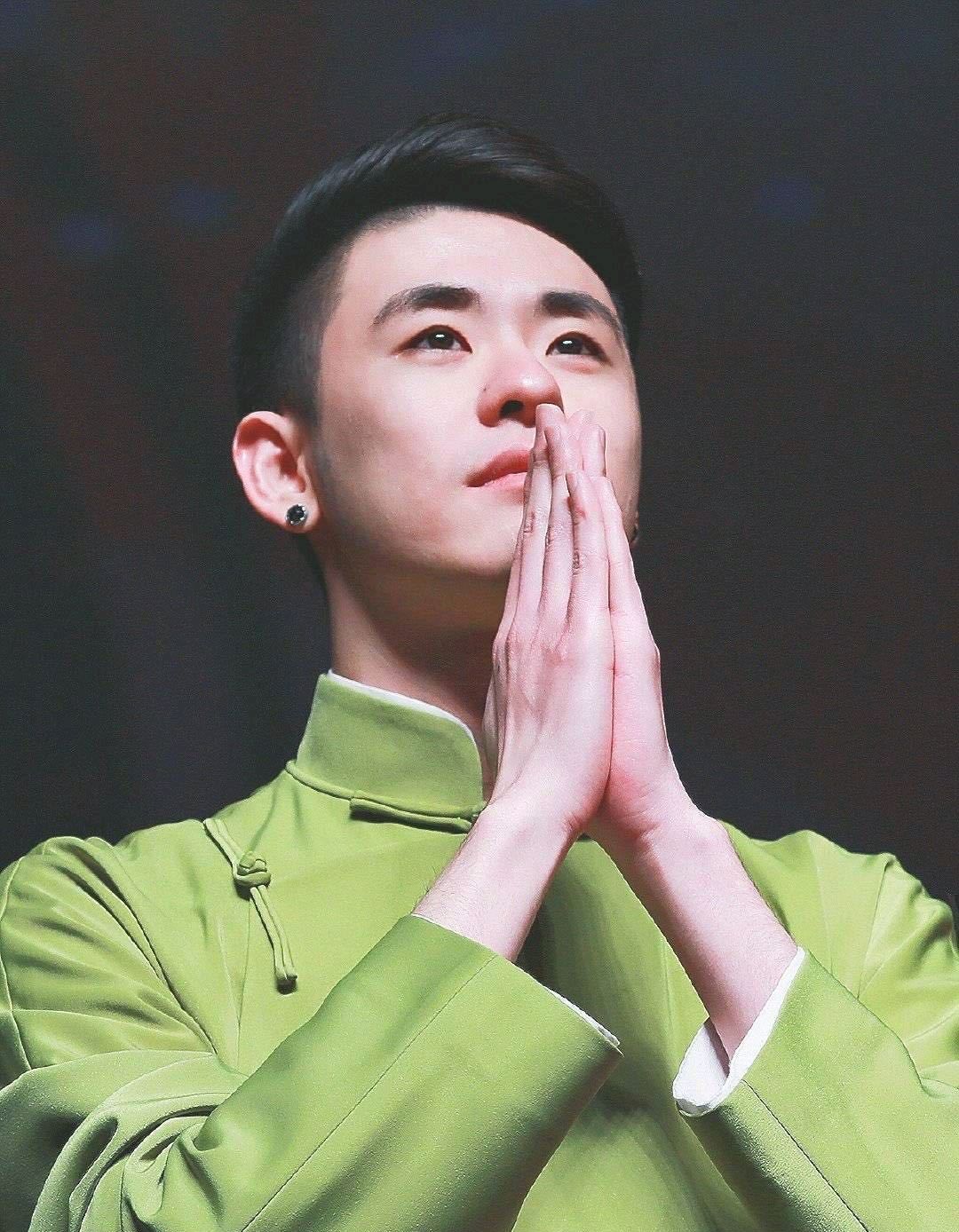 张云雷的流量源于实力，不是颜值，而是那份对传统热爱尊敬的心-张云雷是流量还是实力