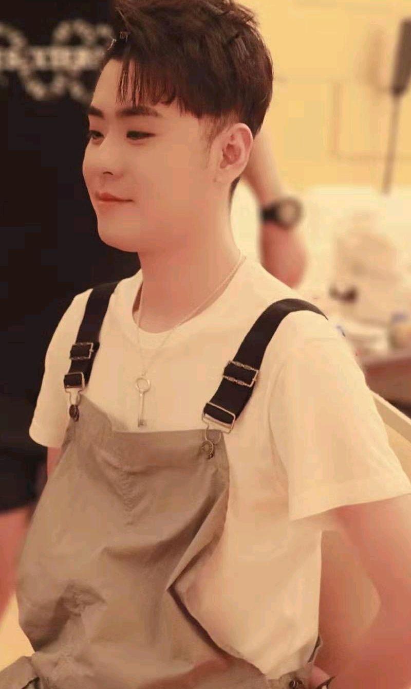 张云雷的流量源于实力，不是颜值，而是那份对传统热爱尊敬的心-张云雷是流量还是实力