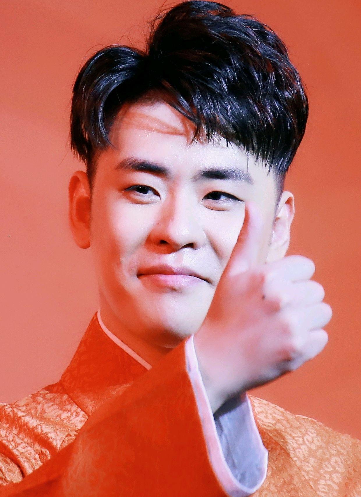 张云雷的流量源于实力，不是颜值，而是那份对传统热爱尊敬的心-张云雷是流量还是实力