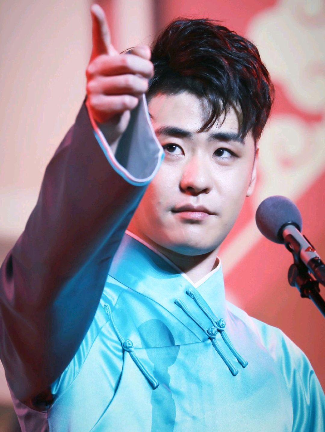 张云雷的流量源于实力，不是颜值，而是那份对传统热爱尊敬的心-张云雷是流量还是实力