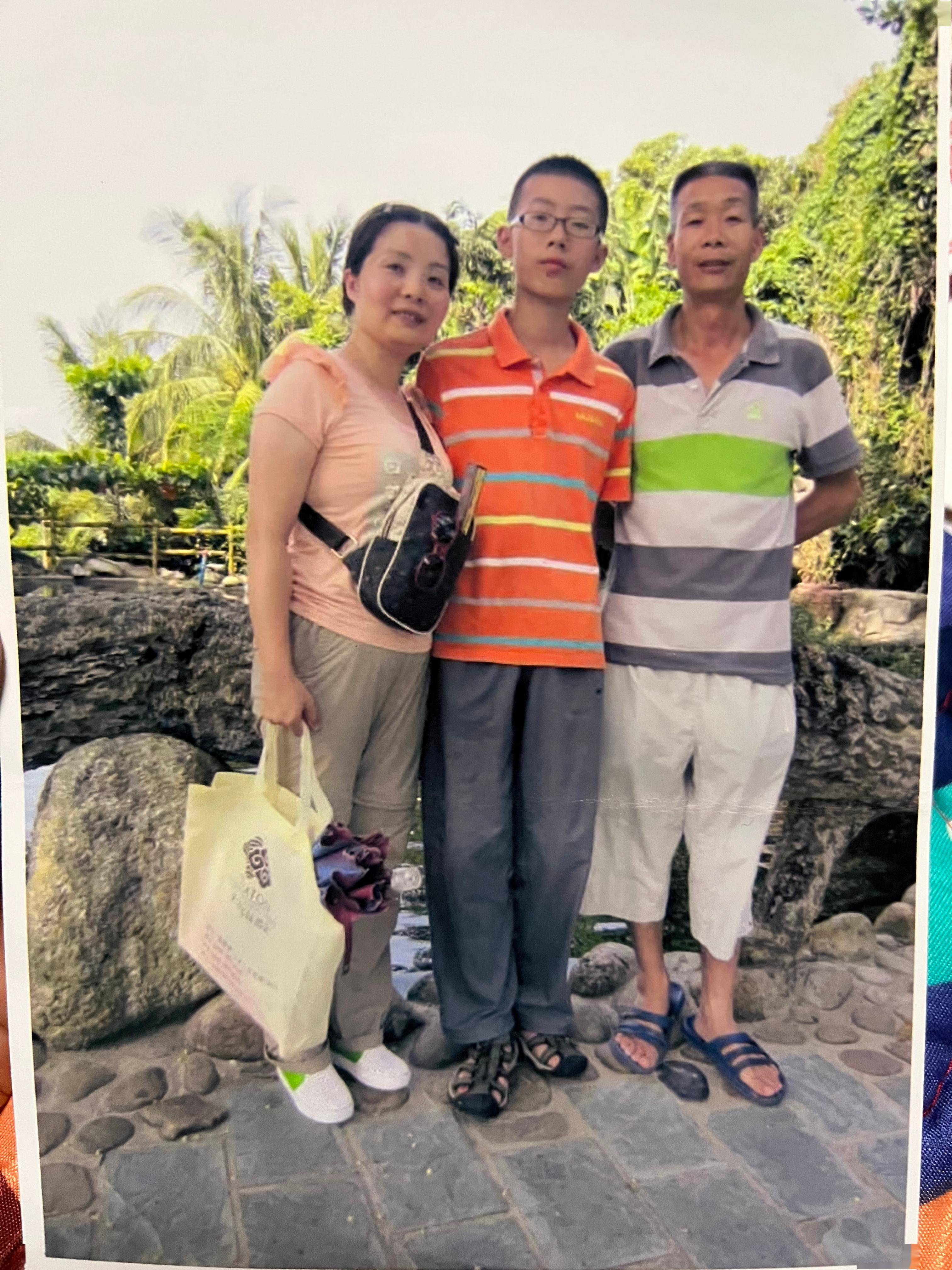 2014年，男孩被打成植物人，智商不到2岁，7名同学获刑，现在咋样-被打植物人获刑