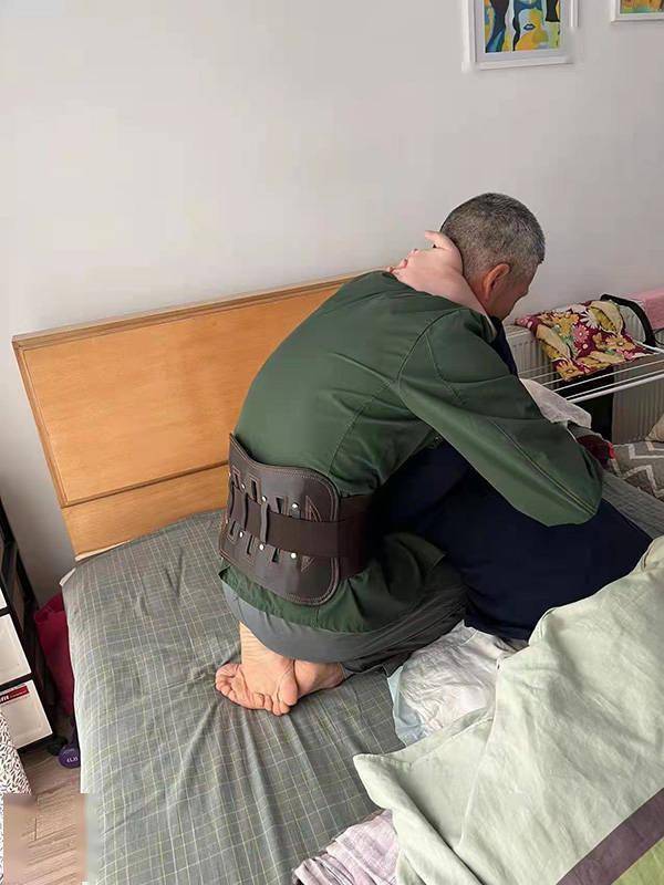 2014年，男孩被打成植物人，智商不到2岁，7名同学获刑，现在咋样-被打植物人获刑