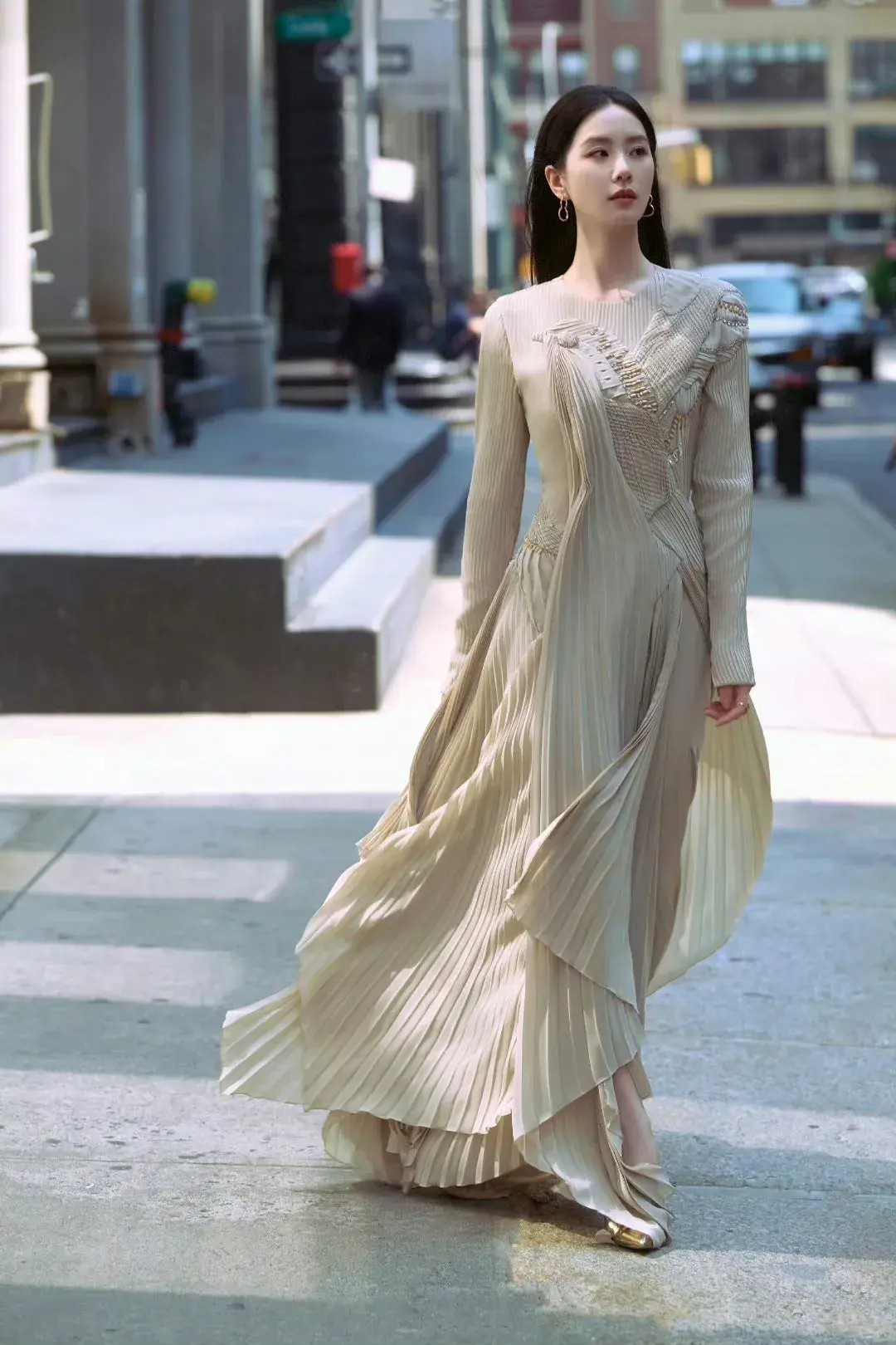 刘诗诗纽约街拍来袭！秋冬氛围感掌管者，气质这块拿捏得死死的~-刘诗诗服装设计师