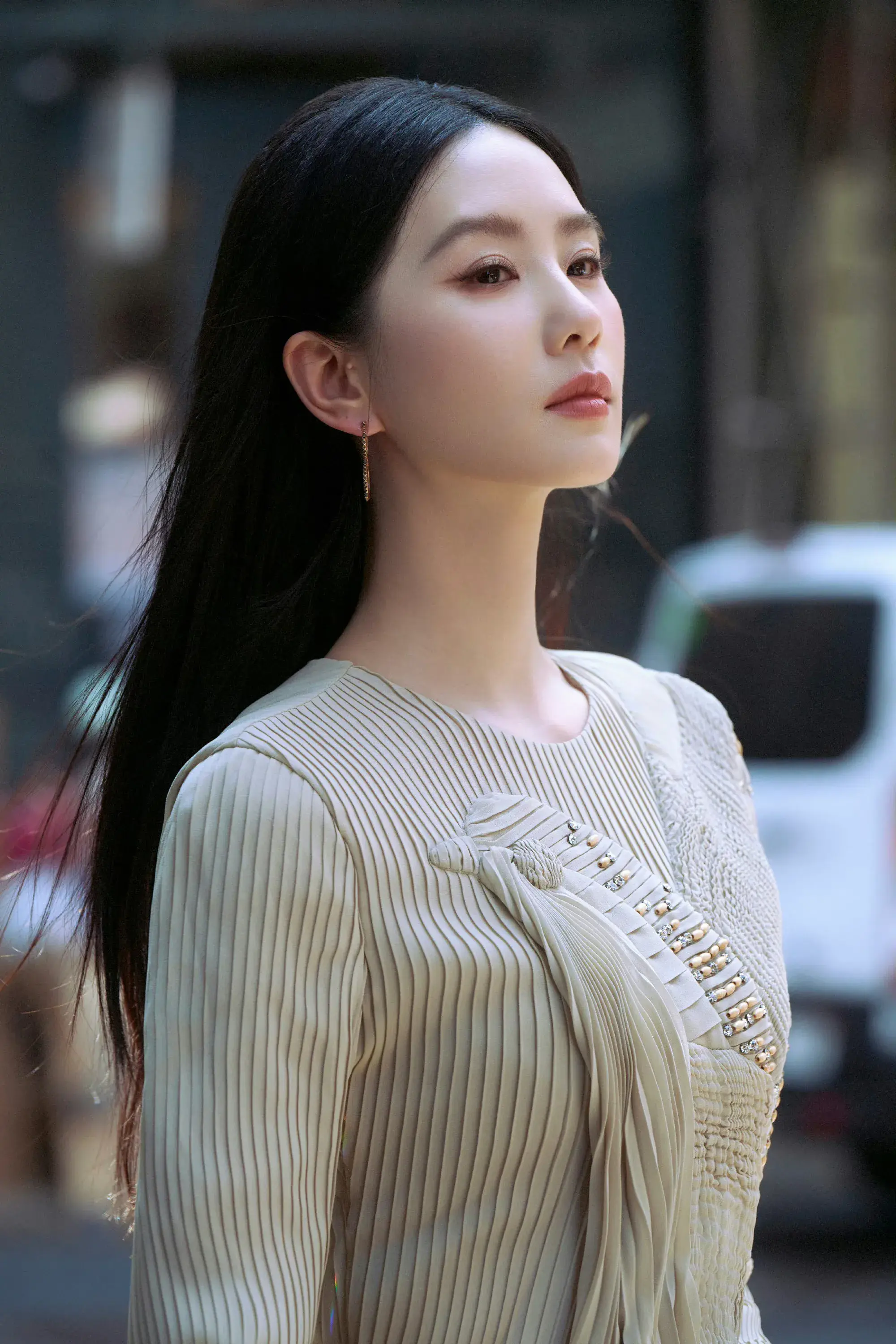 刘诗诗纽约街拍来袭！秋冬氛围感掌管者，气质这块拿捏得死死的~-刘诗诗服装设计师