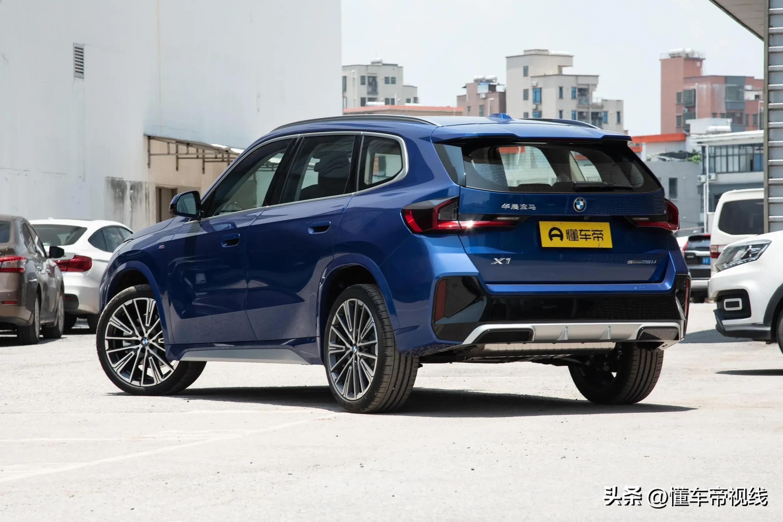 新车 | 标配前排座椅加热/5G网络，2025款宝马X1海外标轴版发布-宝马x1最新改款