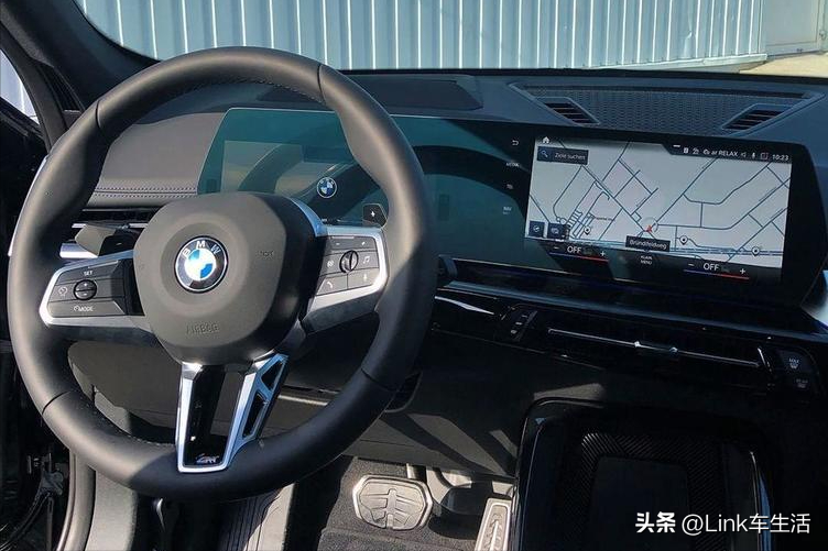 全新宝马X1海外街拍，内饰科技感显著提升，明年一季度上市-宝马x1车展