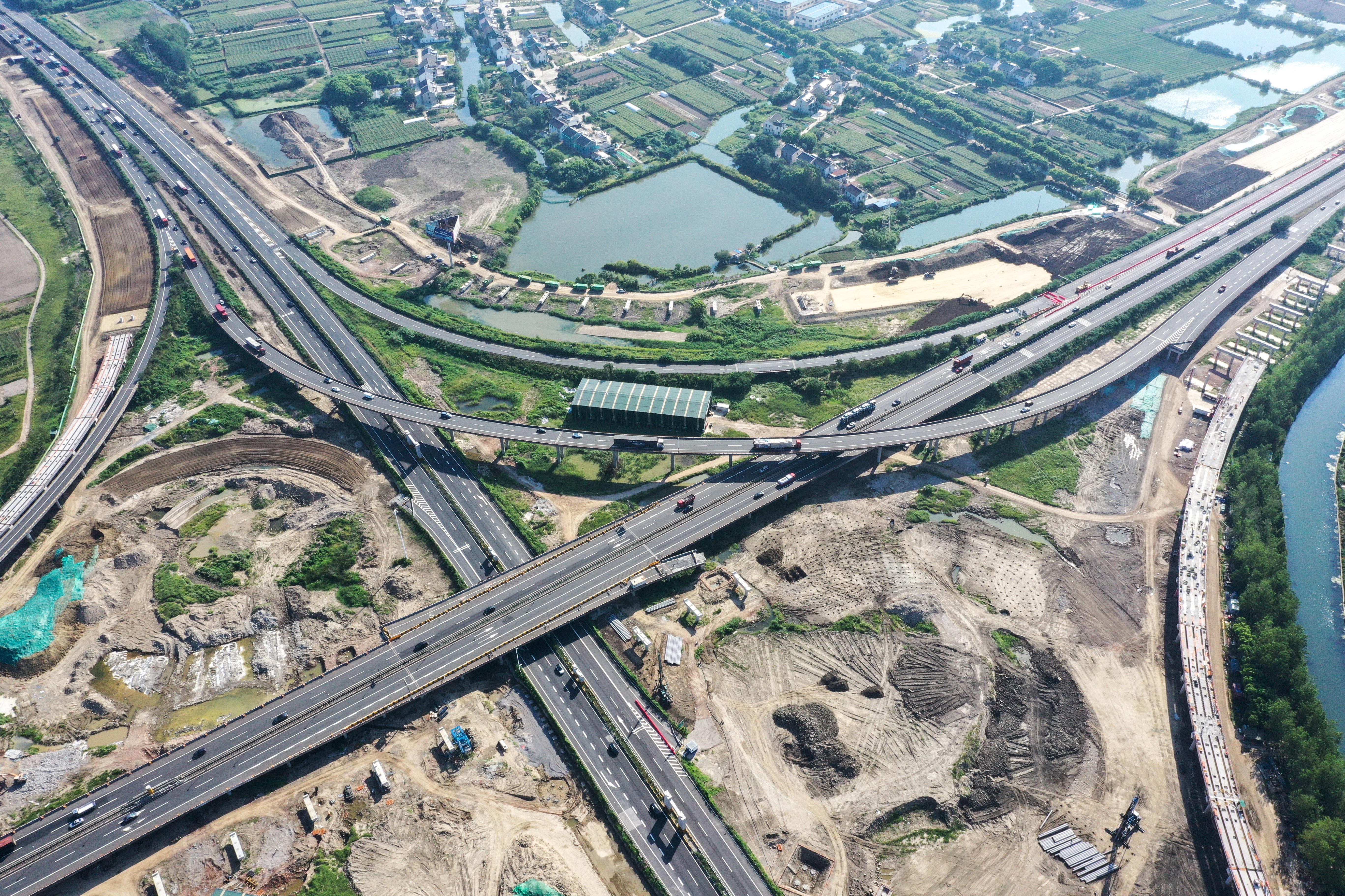 江苏有序推进新建扩建沿江过江高速通道工程-江苏沿江高速扩建工程