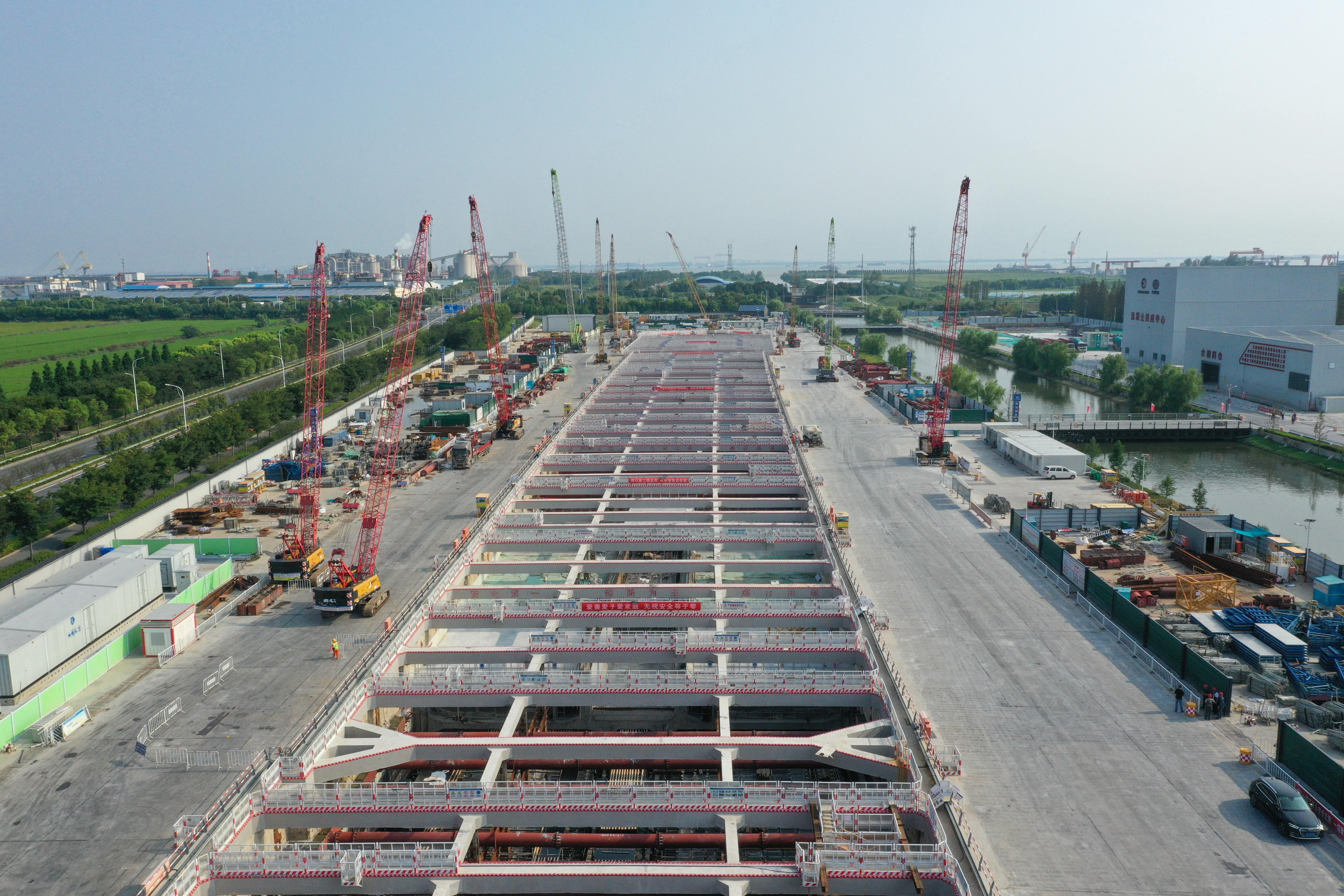 江苏有序推进新建扩建沿江过江高速通道工程-江苏沿江高速扩建工程