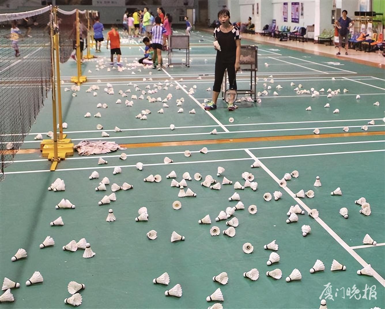 供不应“球”！羽毛球运动在厦火热升温-羽毛球馆厦门