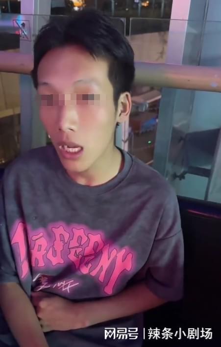 青岛地铁大爷殴打小伙子后续：被打年轻人发声，牵扯出诸多事情-青岛地铁大妈事件始末