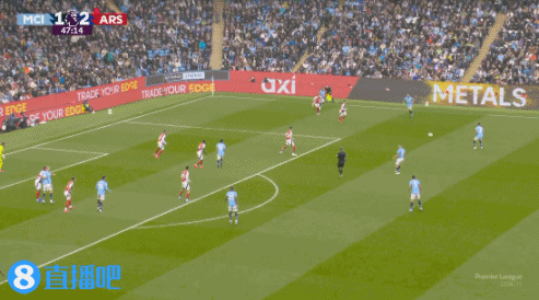 神剧情！曼城2-2绝平十人阿森纳 斯通斯读秒绝平特罗萨德染红-曼城阿森纳比赛结果最新消息