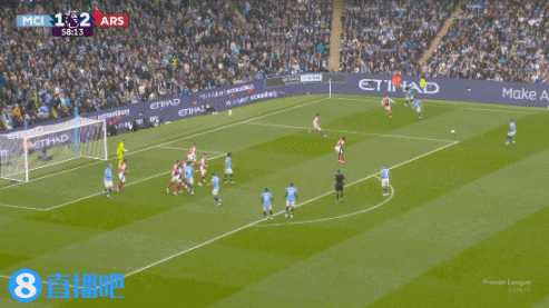 神剧情！曼城2-2绝平十人阿森纳 斯通斯读秒绝平特罗萨德染红-曼城阿森纳比赛结果最新消息