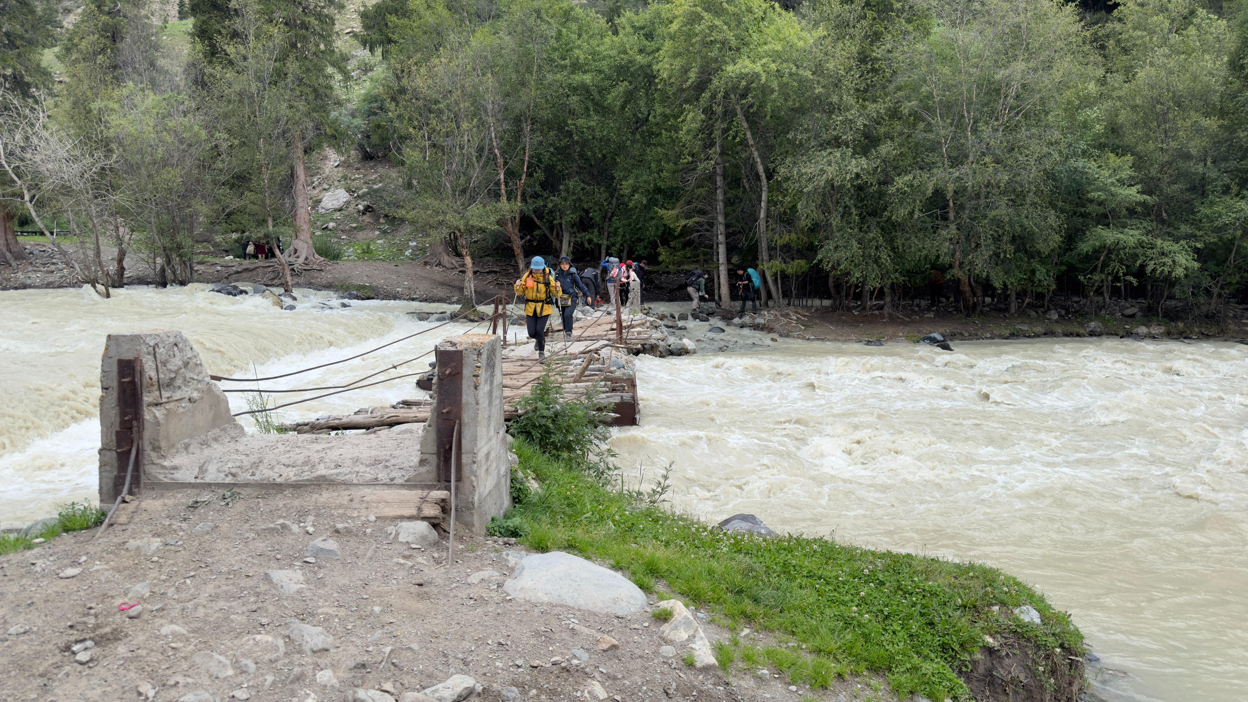 夏特大北线徒步日记--2024年7月15日-夏特峡谷简介