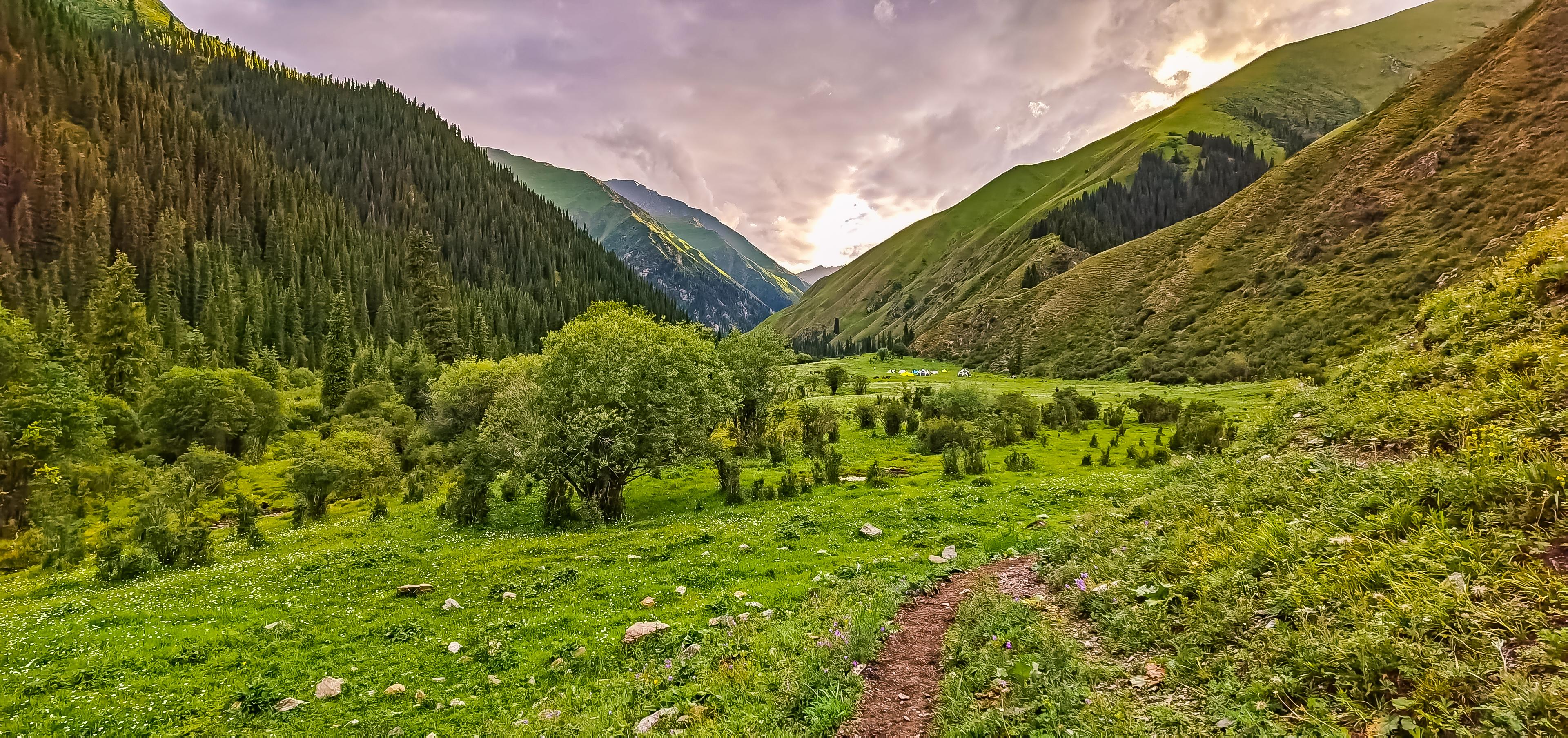 夏特大北线徒步日记--2024年7月15日-夏特峡谷简介