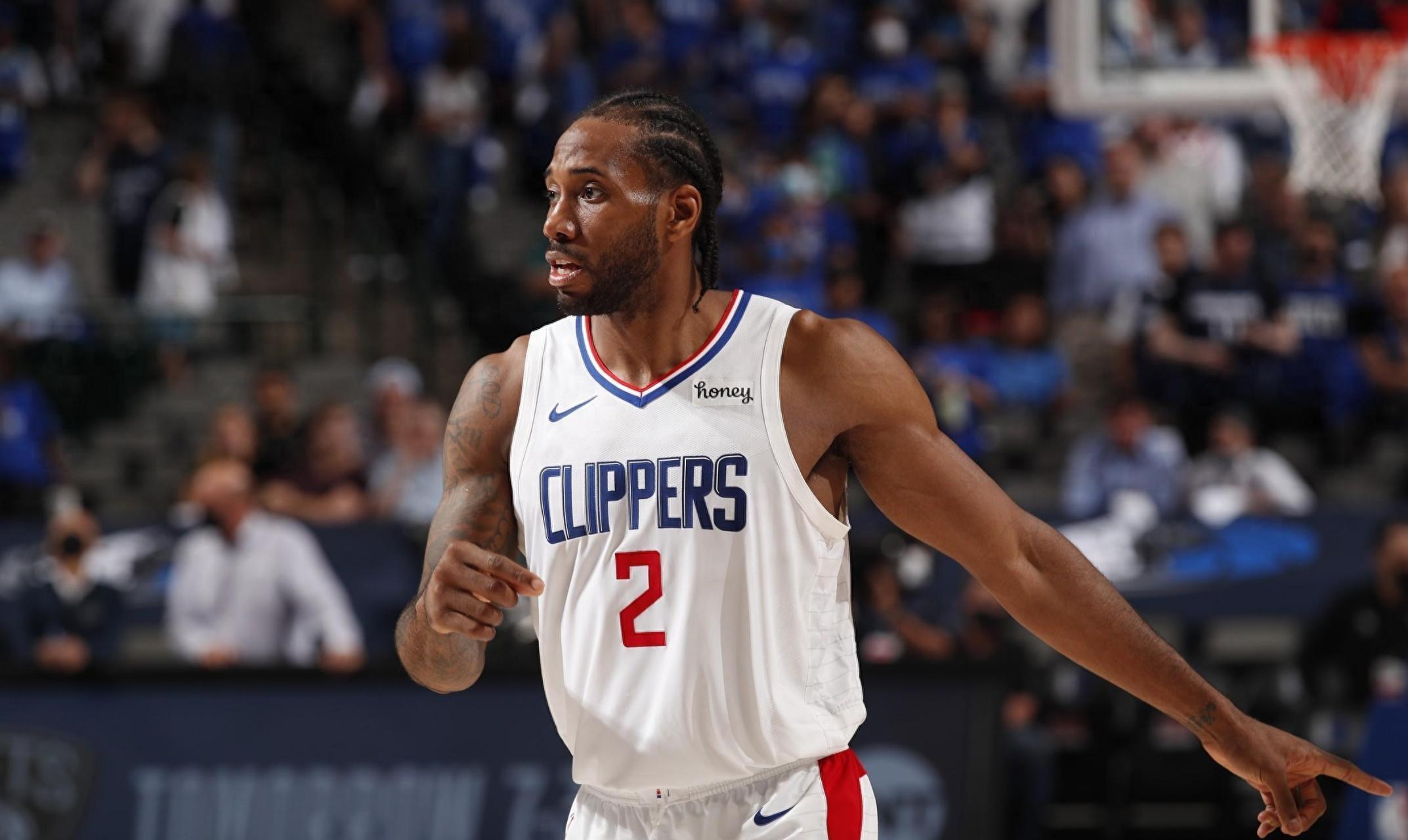 缺席快船生涯41%比赛，小卡被怒斥诈骗犯，幸亏哈登早就留了一手-小卡和快船签了几年