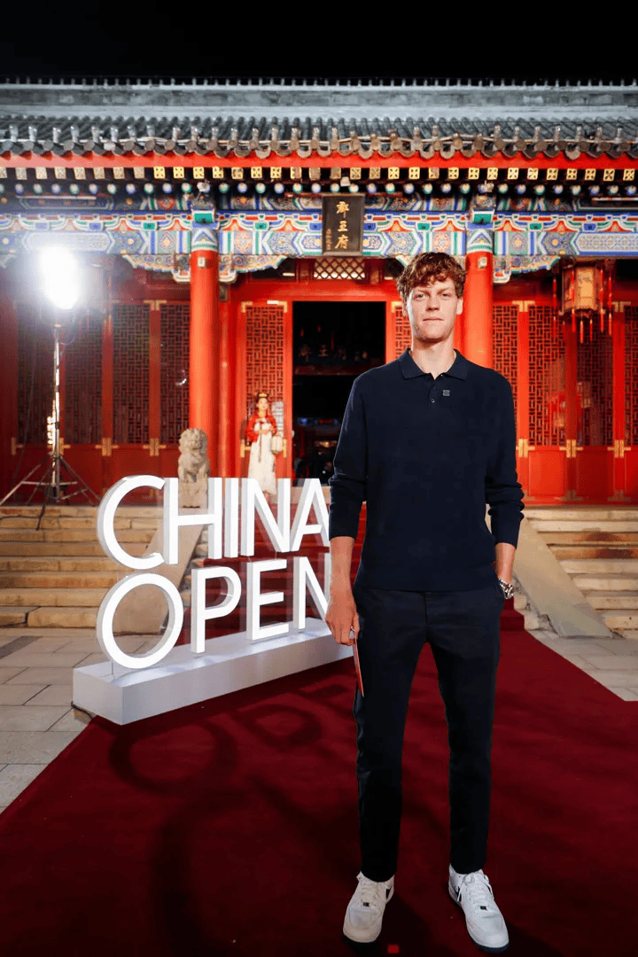 今晚，郑钦文本届中网首秀！-今晚郑钦文比赛直播哪里可以看