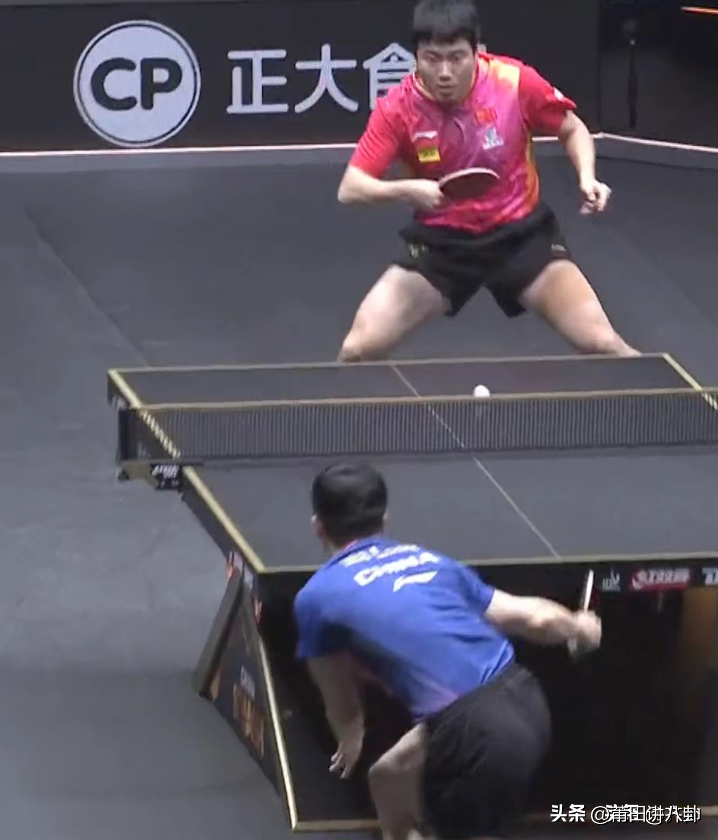 4-0！马龙战胜梁靖崑，杀进决赛！大满贯：马龙、林诗栋会师决赛-马龙对阵梁靖