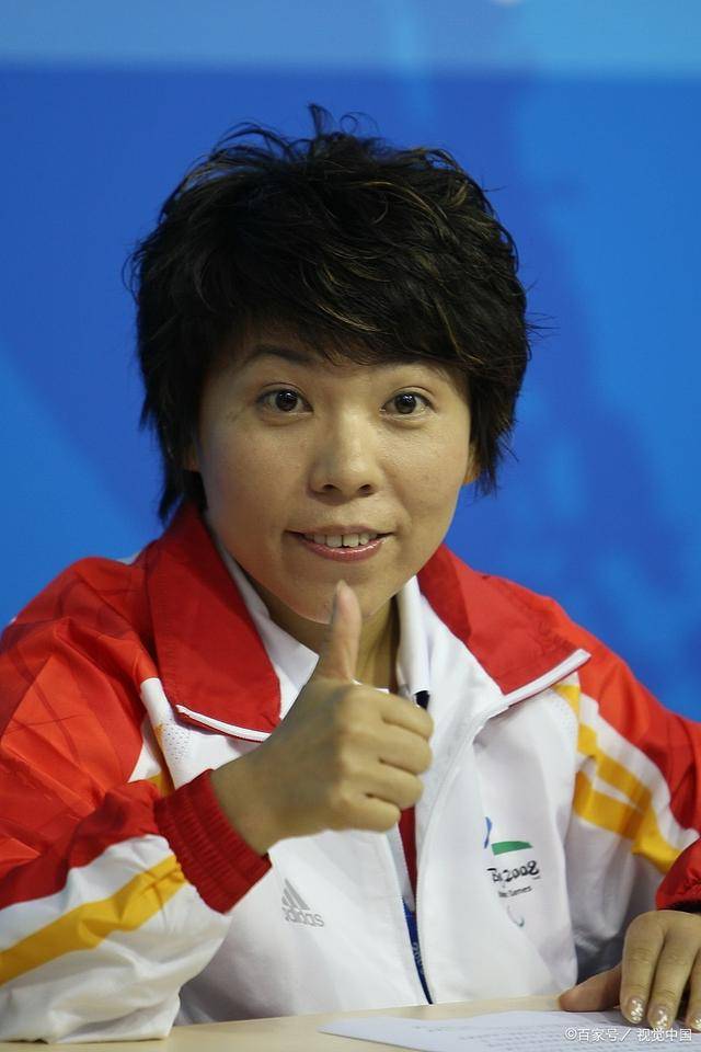 邓亚萍致敬马龙：竞技之巅，不败的是体育之魂-邓亚萍和马龙打过乒乓球吗