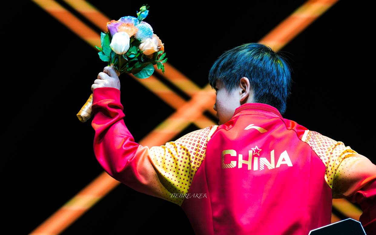 金琴英3比1击败孙颖莎，爆出最大冷门，长胶弹击展现节奏变化-金琴琴父母吵架