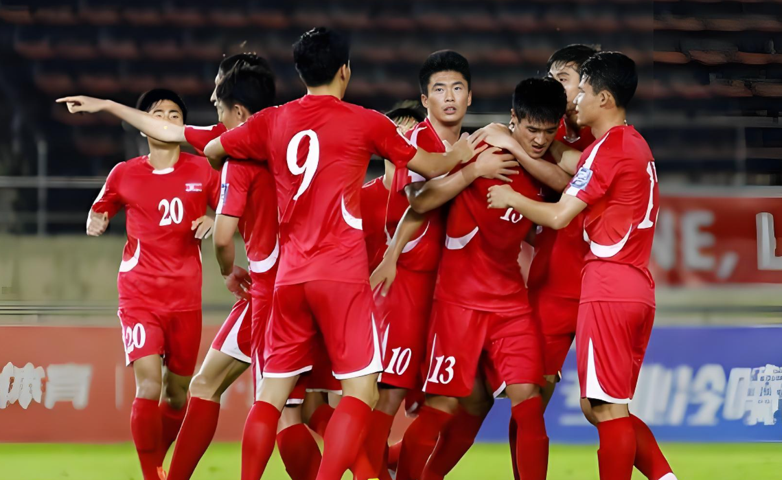 世预赛3大黑马！力压伊朗登顶！3战不败冲第2，顽强逼平亚洲第一-世预赛是啥