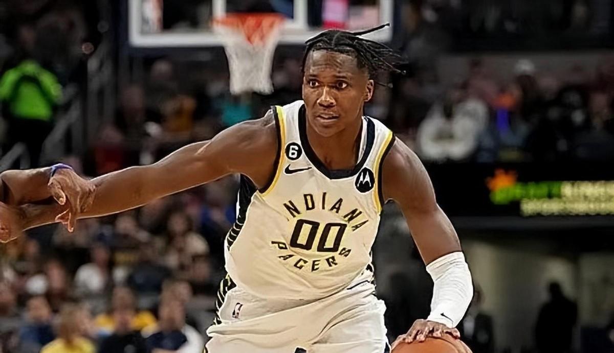 灰熊客场险胜步行者，年轻球员闪耀季前赛场-灰熊队2021比赛