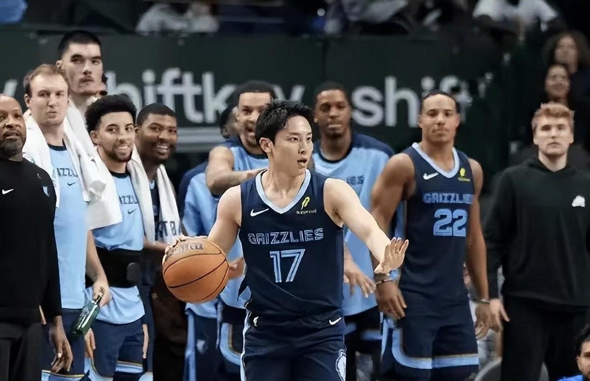 灰熊客场险胜步行者，年轻球员闪耀季前赛场-灰熊队2021比赛