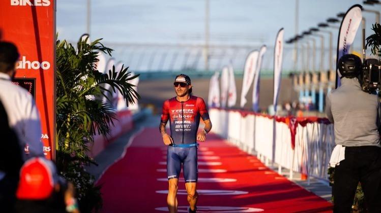 灰熊客场险胜步行者，年轻球员闪耀季前赛场-灰熊队2021比赛