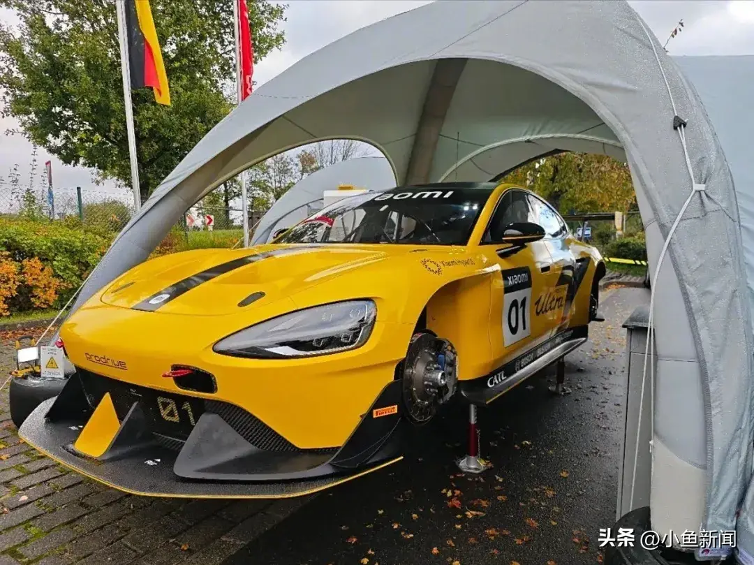 1.97秒破百的“满配”小米SU7赛道测试！-小米赛道