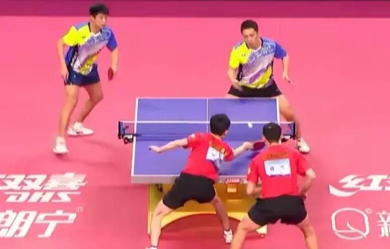 乒乓全锦赛樊振东3-0胜徐瑛彬，将比分追平，上海队1-1黑龙江队-2021乒乓球全运会樊振东视频回放