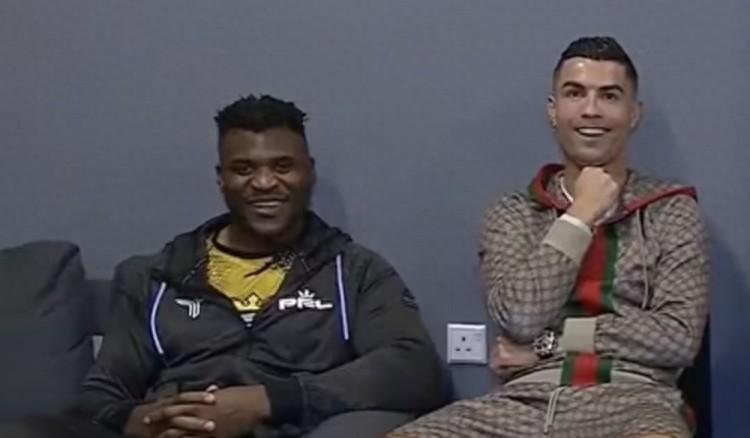 C罗与MMA选手聊天，后者教练：C罗超级酷，他非常脚踏实地-c罗对球迷多好