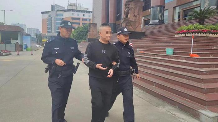 彭州法院开展“彭执利剑 冬季风暴”专项执行行动-彭州法院副院长