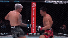 眼下“一拳超人”宋克南重伤了对手！完美回归！-一拳超人漫画免费阅读下拉式