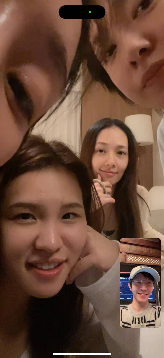 杨幂郭采洁郭碧婷谢依霖同框,梦回《小时代》-杨幂和郭碧婷谁更好看