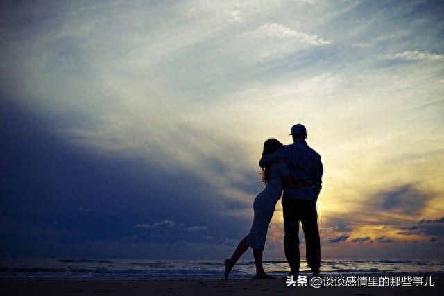 夫妻之间，男人越跟你对着干，越认清这2个现实，你就赢了-一个男人突然对老婆很好