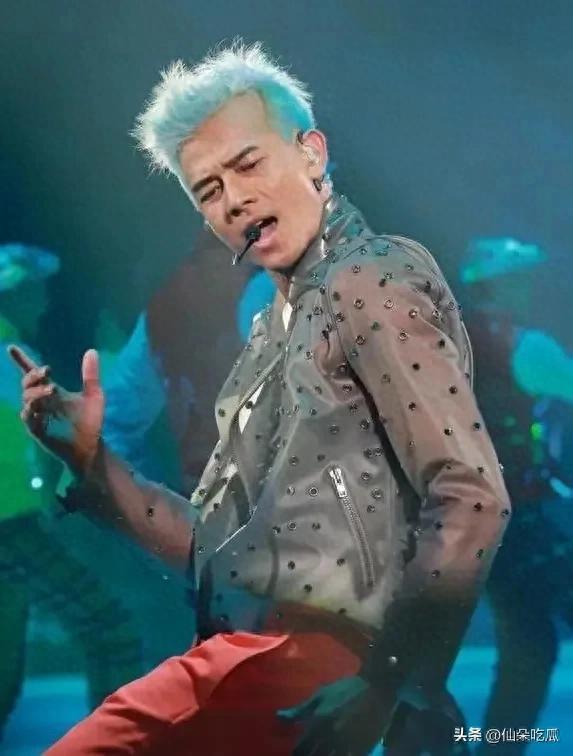 迪丽热巴的瓜！张艺兴，陈伟霆，马思纯，向佐，黄景瑜等-迪丽热巴和张艺兴细节