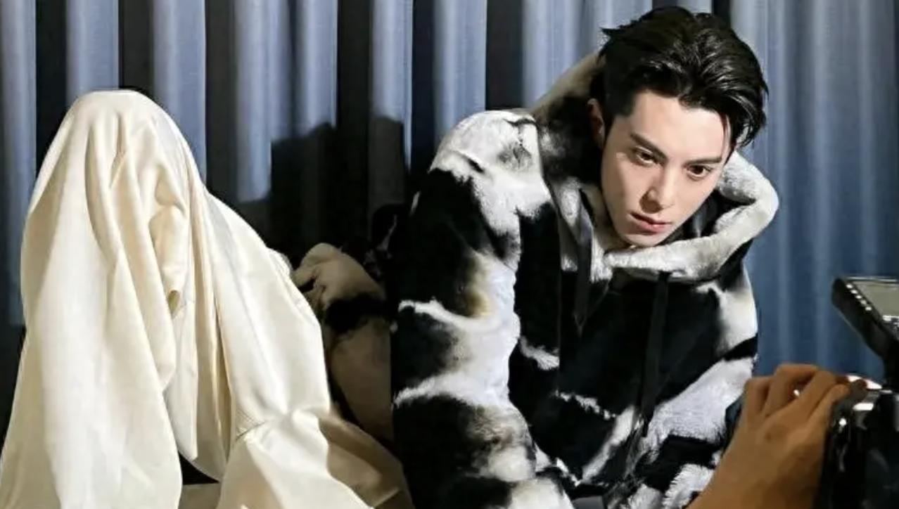 王鹤棣的新歌遭遇全网黑？歌词狂妄却无内涵，网友直呼欣赏不来-王鹤棣歌曲大全全部