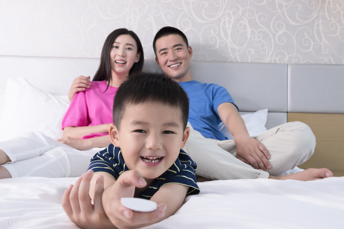 儿媳埋怨大姑姐不给侄子买东西，婆婆：你也没给外甥买啊-大姑姐不给侄子买衣服