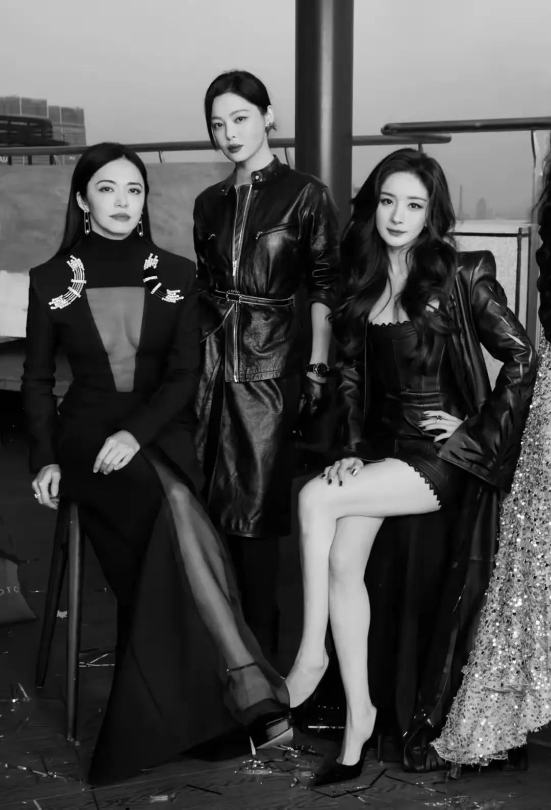 嘉人盛典，出场顺序暴露江湖地位，杨幂诗诗争咖位，压轴雷打不动-嘉人盛典为什么没有赵丽颖