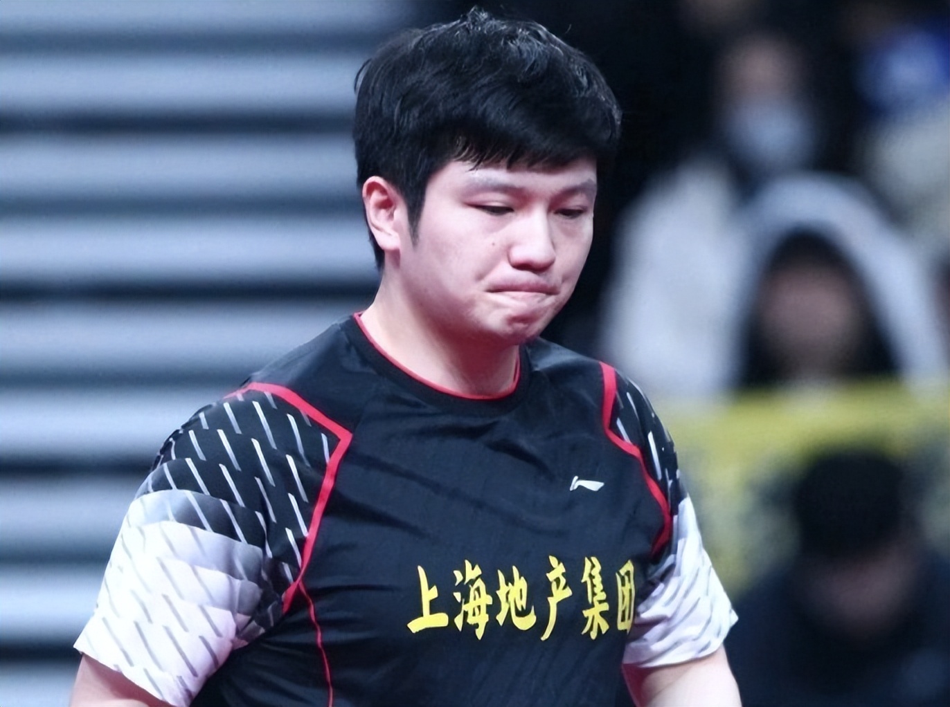 3-1，樊振东横扫世界第一王楚钦，3-0：“小胖”一人独得两分-樊振东王楚钦年龄