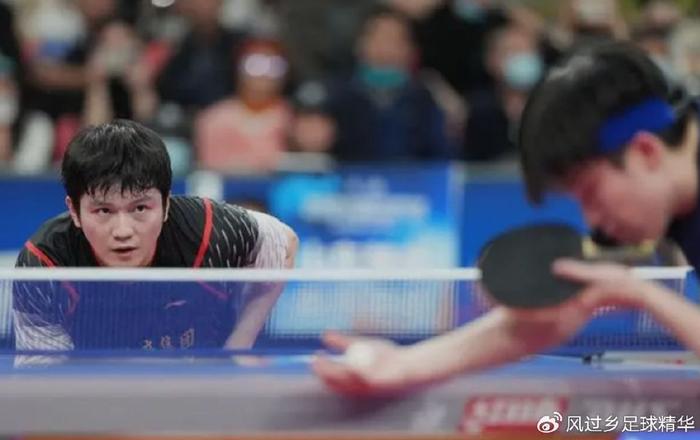 球迷力挺王楚钦：1-3负樊振东？其实比分是42-42 两个人伯仲之间-王楚钦樊振东比赛