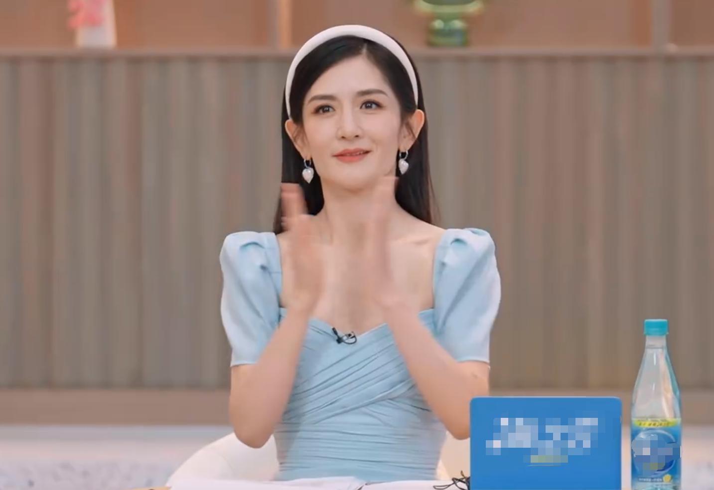 烂！男女单独配对，刚见面就亲嘴，演技类综艺的脸都被丢尽了-男女之间见面