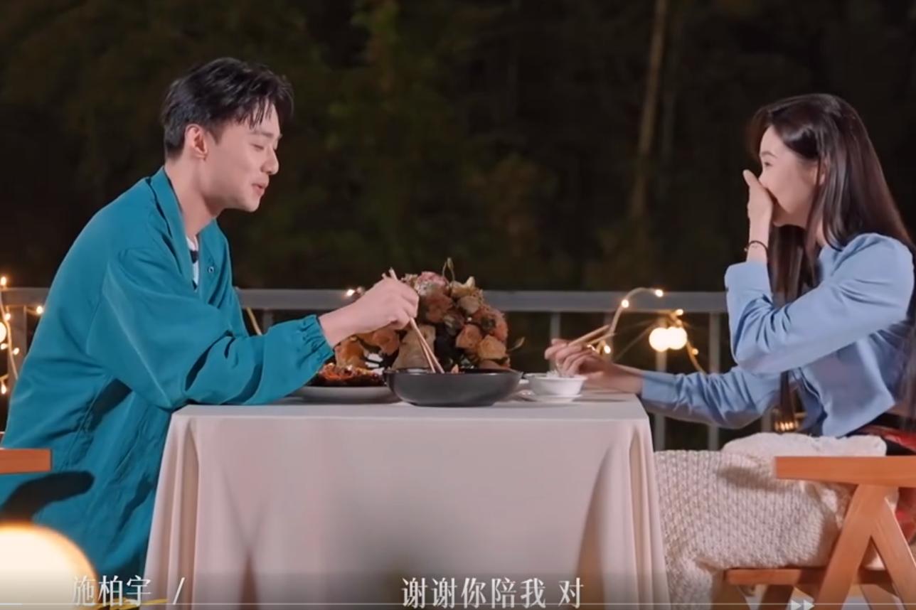 烂！男女单独配对，刚见面就亲嘴，演技类综艺的脸都被丢尽了-男女之间见面