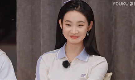 烂！男女单独配对，刚见面就亲嘴，演技类综艺的脸都被丢尽了-男女之间见面